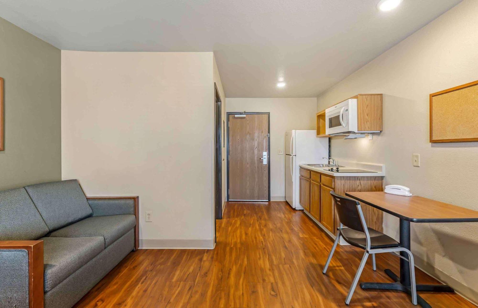 Extended Stay America Select Suites - Cleveland - Mentor Buitenkant foto