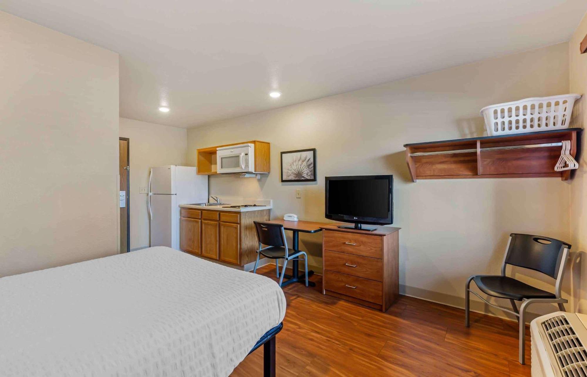 Extended Stay America Select Suites - Cleveland - Mentor Buitenkant foto